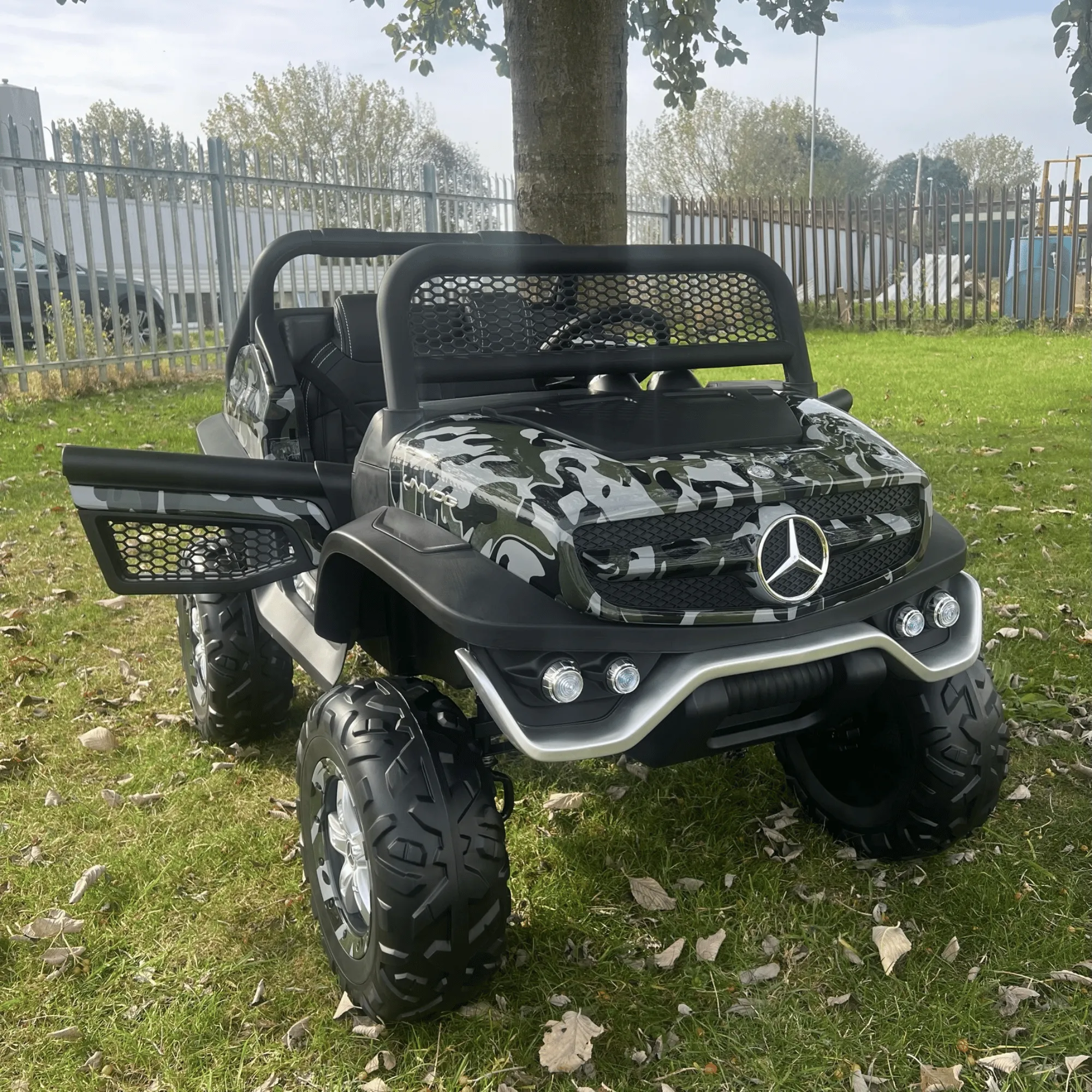 24V Mercedes Benz UniMog