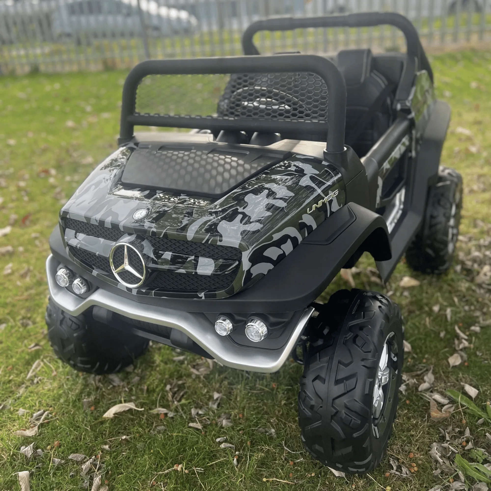 24V Mercedes Benz UniMog