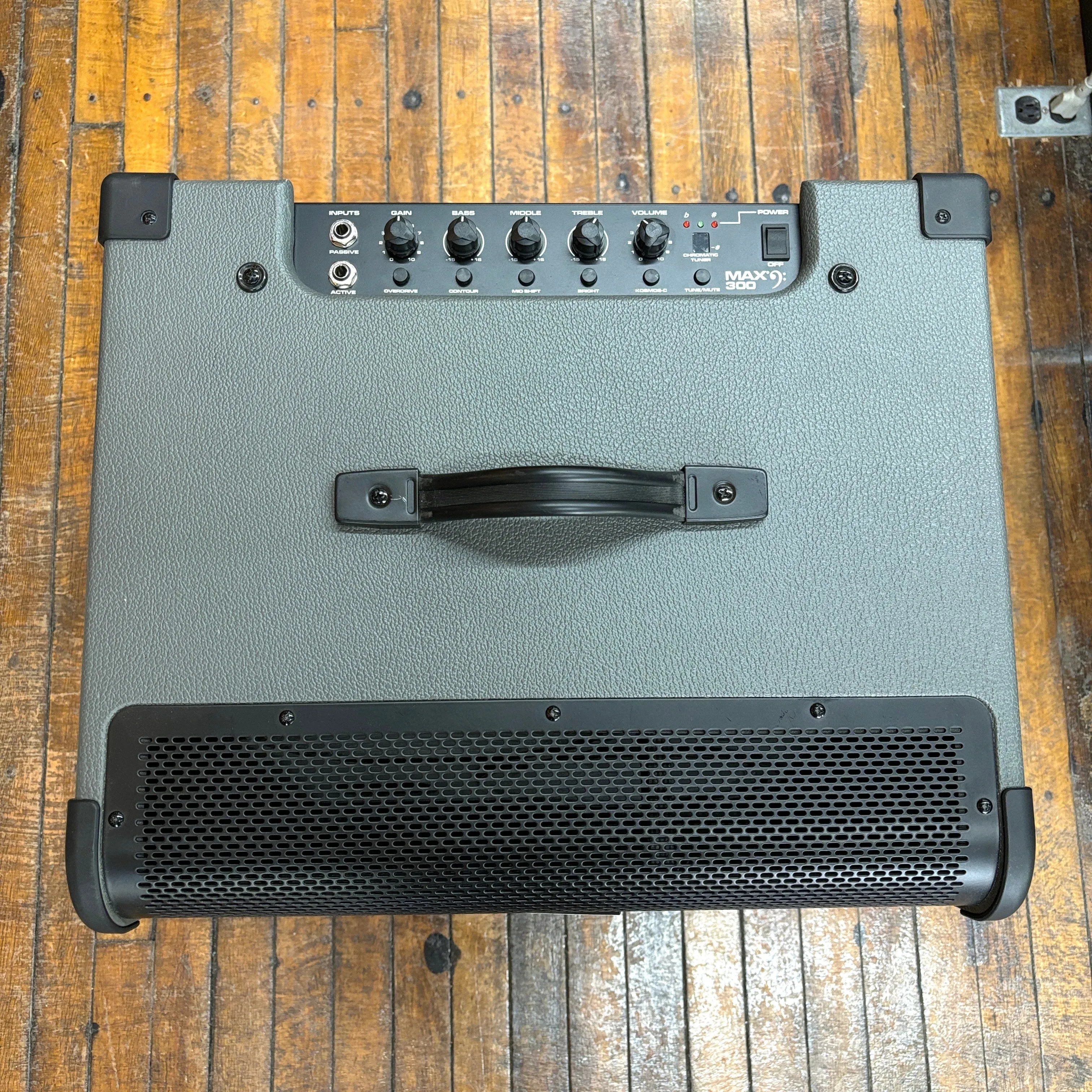 Peavey MAX 300 2x10" 300-watt Bass Combo Amp 2018