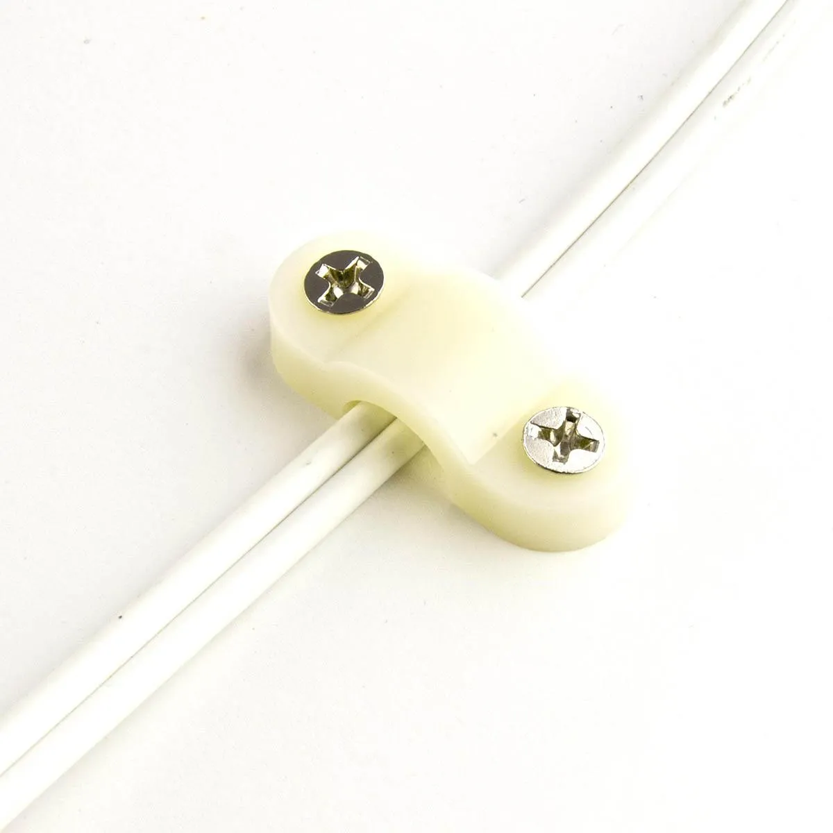 Wire Fastener, Pack of 10 with 20 Screws
